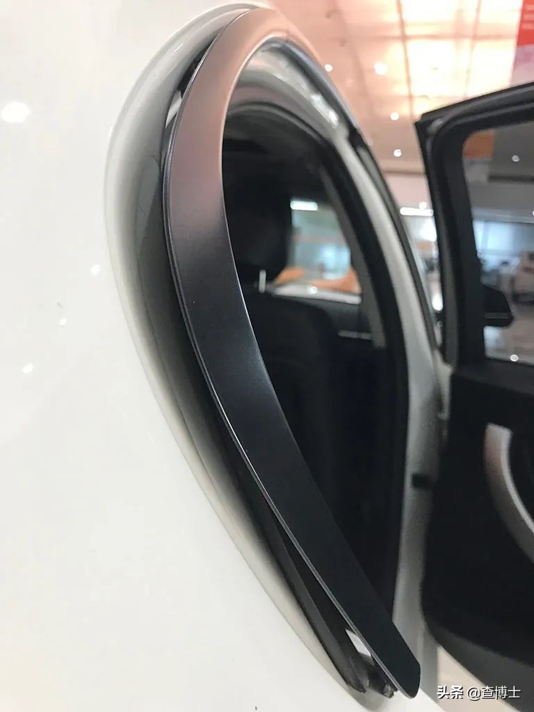 7年的宝马320i值得买吗,14年宝马320i多少钱