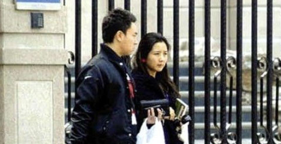 巅峰期突然隐退十位歌手,巅峰突然退圈的明星