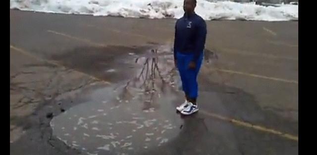 中了勒索病毒重装系统可以解决么,中了勒索病毒怎么办