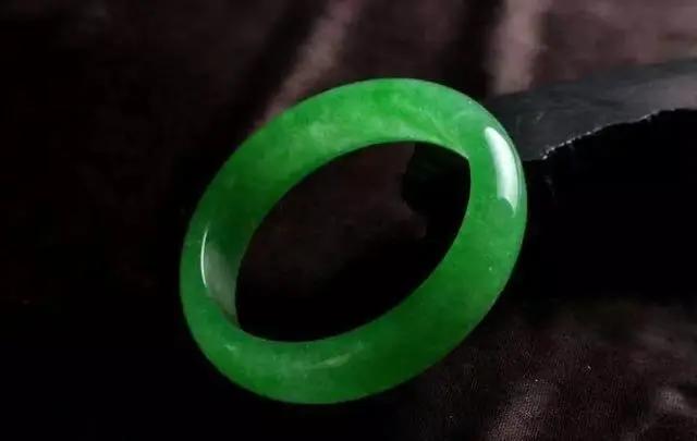 最不建议买的5种玉石,真正的玉石都有哪些