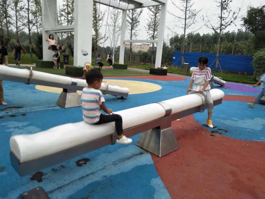 建业组织建业足球小镇一日游,建业足球小镇附近玩的地方