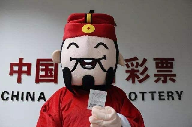 彩票中2亿最新消息,近期中彩票1亿的真实事件