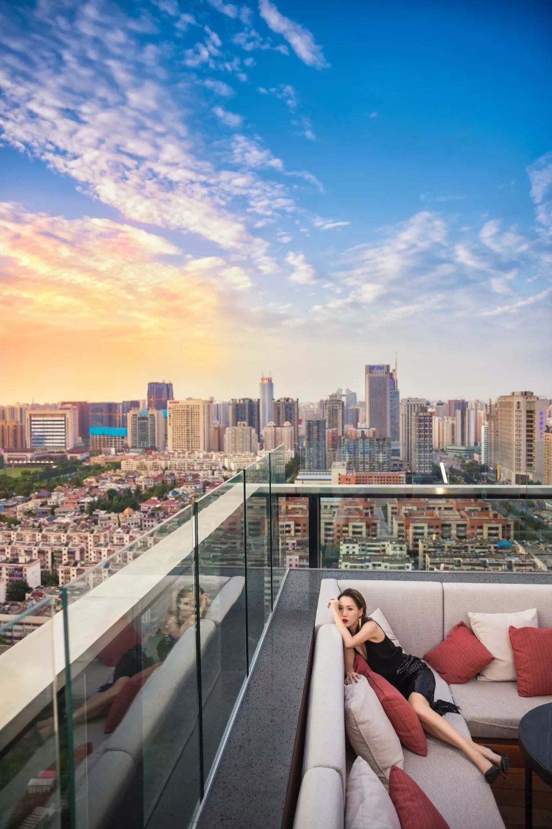 丽思卡尔顿西安自助,西安丽思卡尔顿酒店多少钱一晚