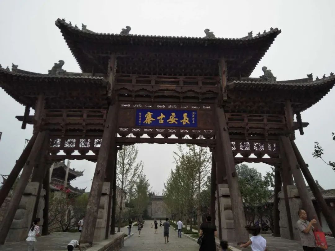 建业足球小镇一日游攻略,建业足球小镇附近有什么玩的