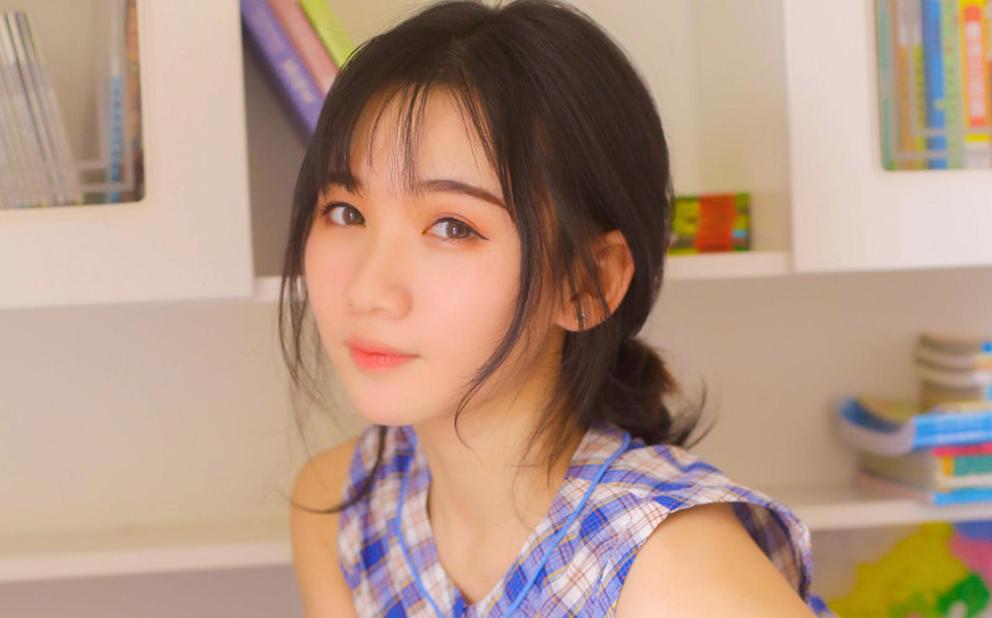 怎么让你喜欢的女生反过来追你,怎么才能让喜欢的女生倒追