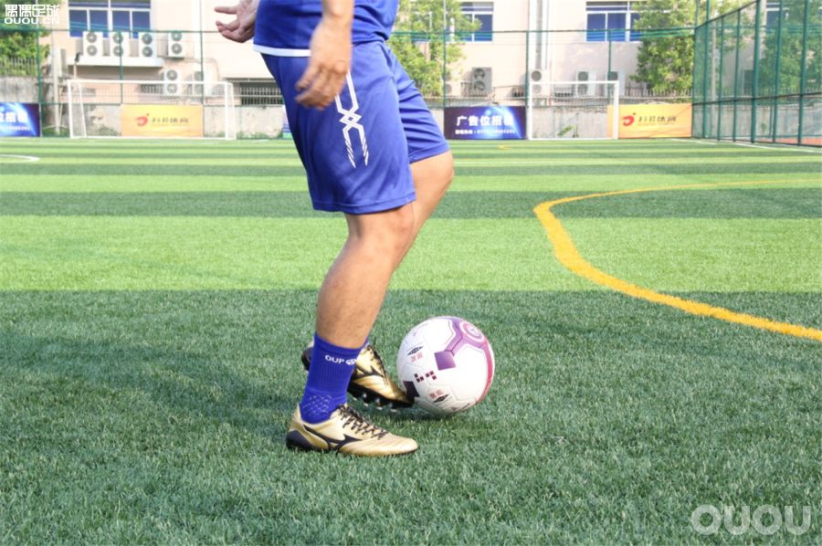 都是日产旗舰你Pick谁?MoreliaNeoII对比Rebula2V1测评