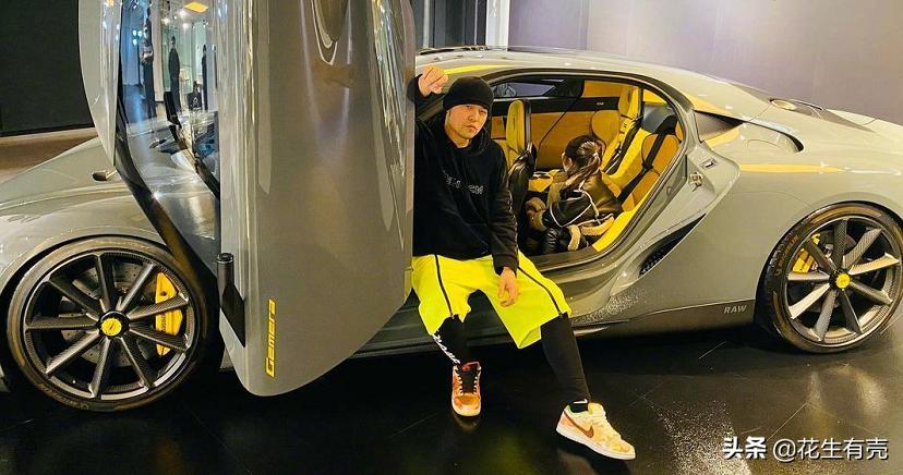 从周杰伦“小娇妻”到耀眼女神，27岁昆凌，才不是简单的灰姑娘