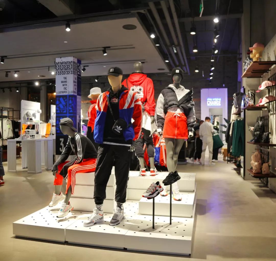 adidas三叶草时装,adidas三叶草夏季上新