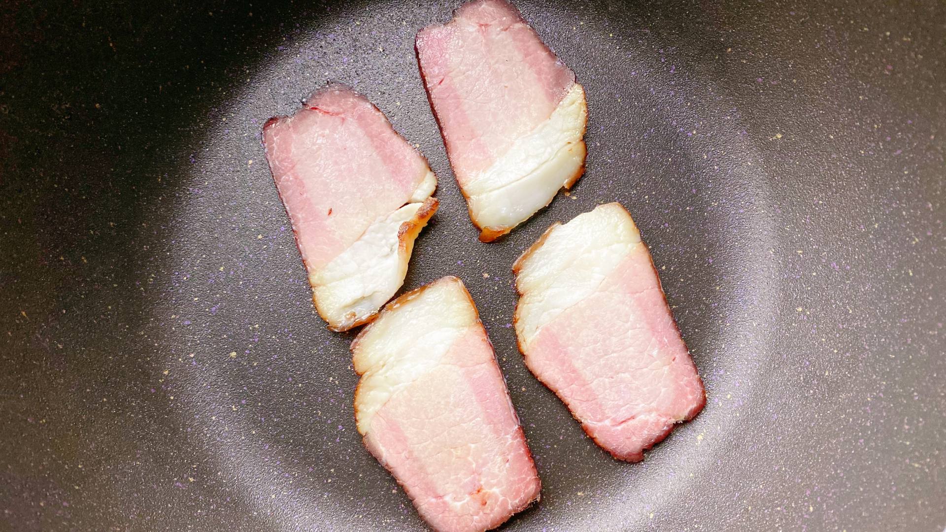 走近氪学｜粘锅退款！打死都不粘的不粘锅？