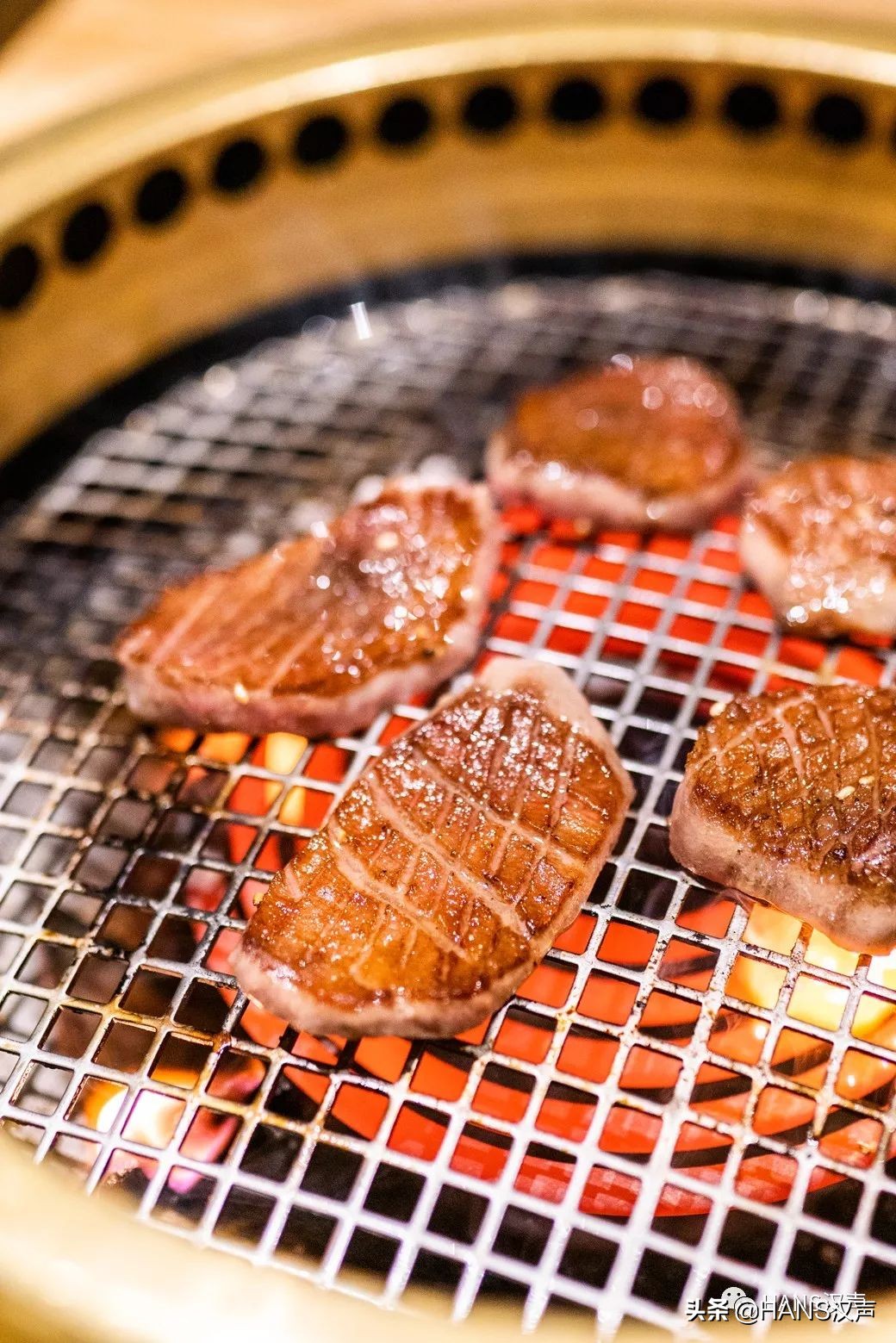 立冬了就要涮火锅吃肉肉抵御寒冷,就要立冬了