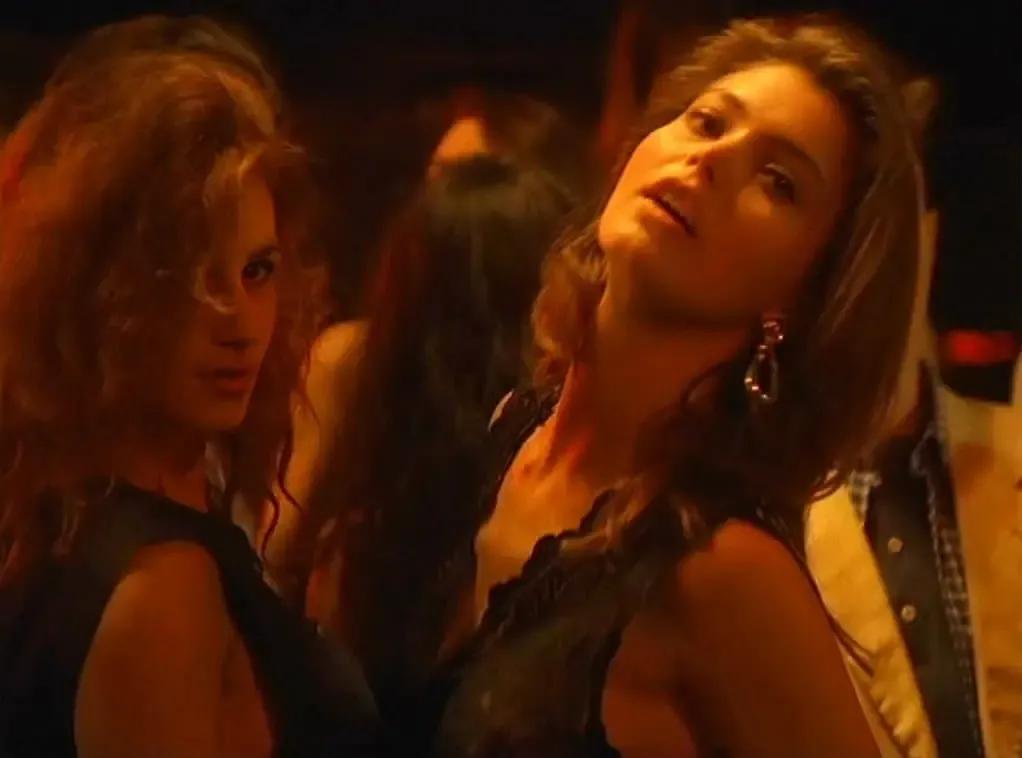 *袜丝**，是自由与美丽的天使而非欲望的奴隶