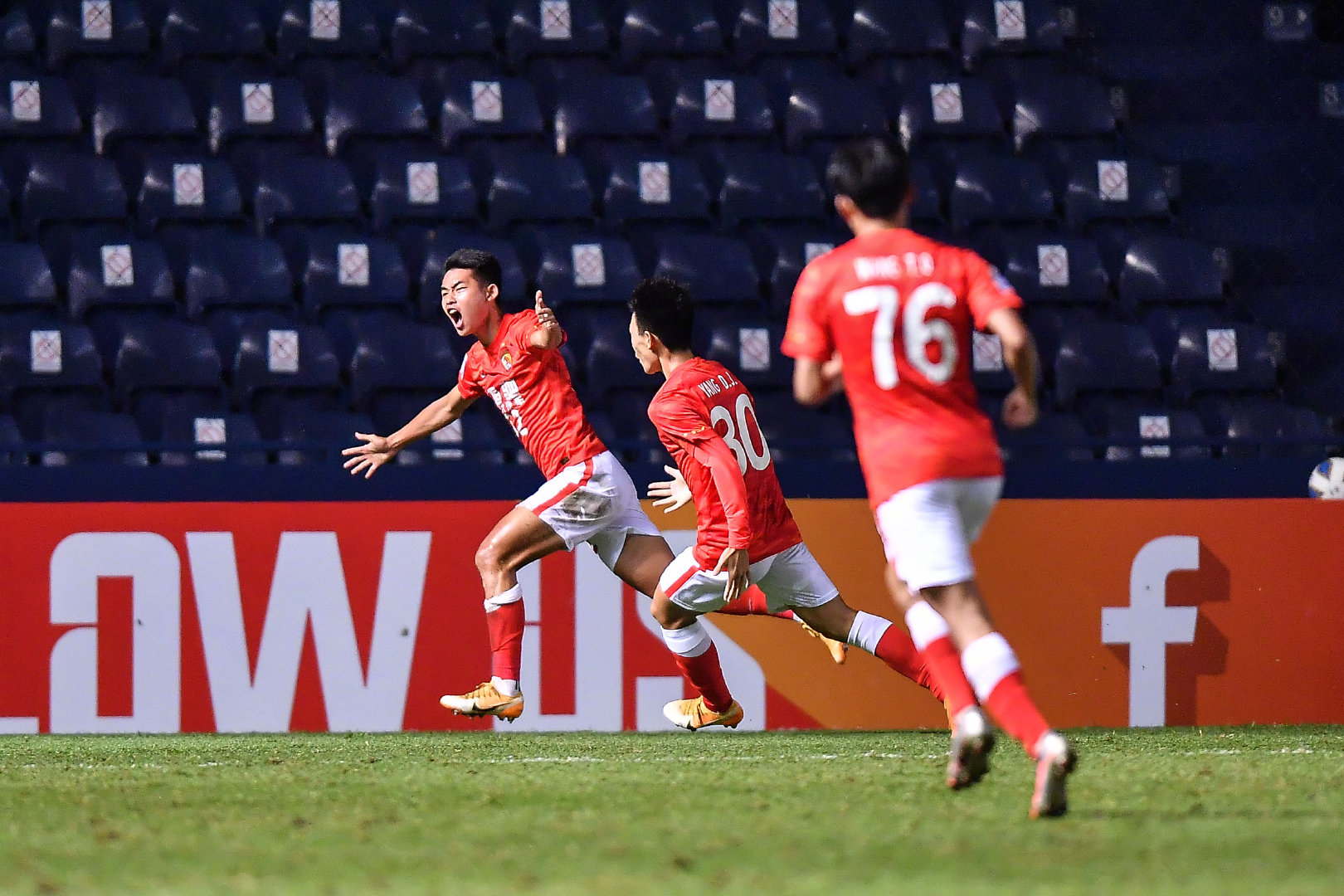 澶滈儙鑷ぇ,澶滈儙鑷ぇ鍚庣画