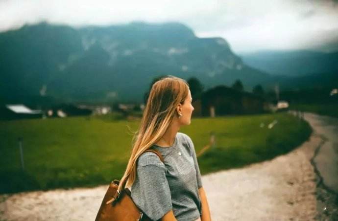 抑郁症患者怎样做才能走出抑郁,抑郁症用什么方法走出抑郁