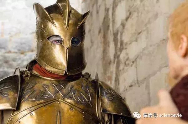 盘点电影中花里胡哨的武器,影视剧中的盔甲为什么都是布甲