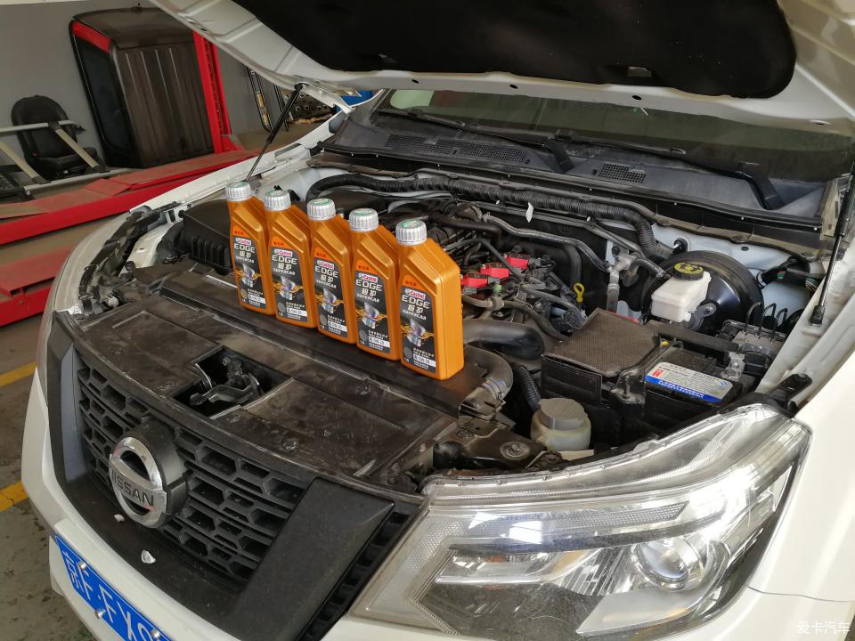 途达2021款2.5t柴油版越野视频,2021款途达四驱七座越野视频