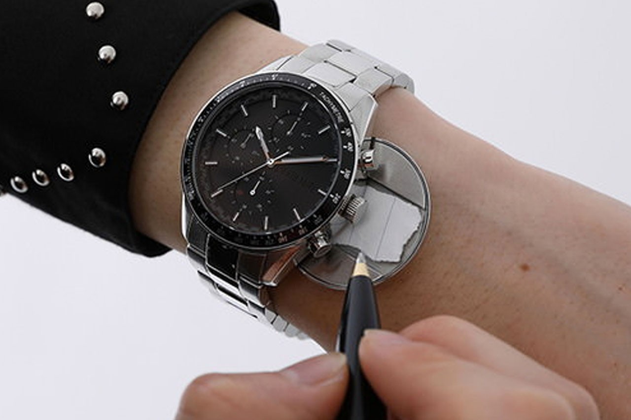 #品牌好物#《DeathNote死亡笔记》推出夜神月「藏页」手表