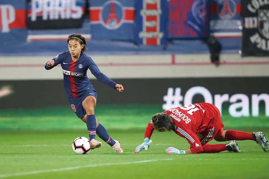 中国女足王霜采访记录,采访女足王霜视频完整版