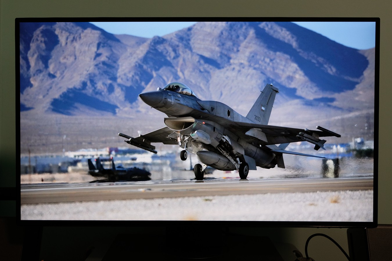 戴尔u2515h显示器评测,戴尔u2518dr