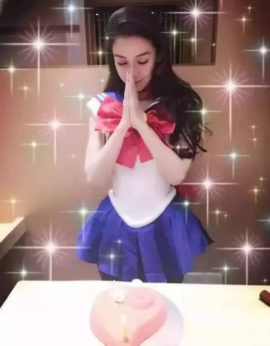 关晓彤cos满神,关晓彤cos冰雪公主