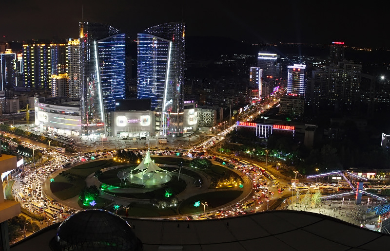 亚洲最大地下交通枢纽综合体,亚洲最大地下综合体城市