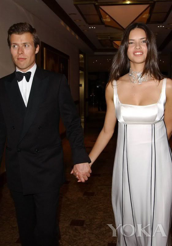 世界超模维密走秀图集,维密超模刘雯图集