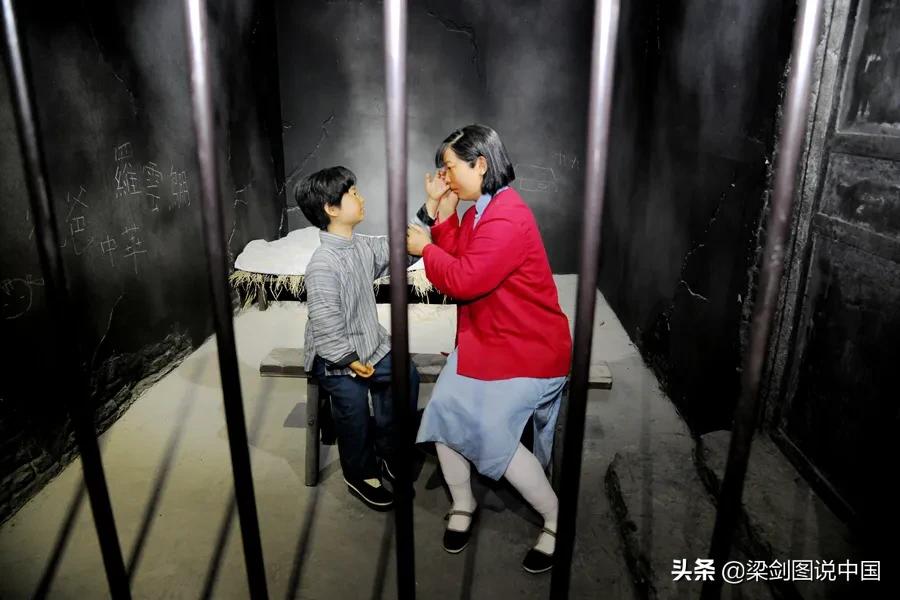 兰州缅怀革命烈士传承民族精神,兰州缅怀先烈