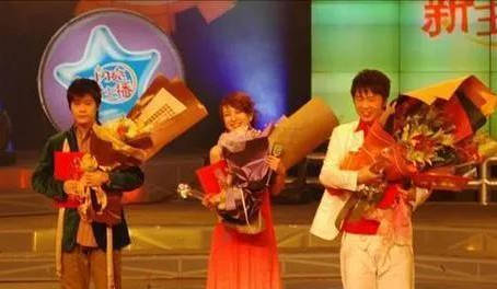 吴昕卖t恤直播回放,吴昕卖衣服被吐槽回放