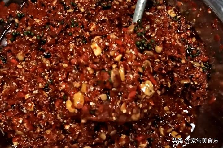 在家做豆瓣酱详细步骤,三伏天的豆瓣酱的做法