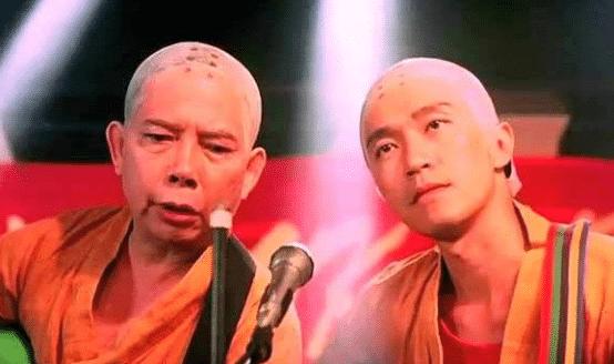 赵薇评价周星驰视频,少林足球周星驰对赵薇说回火星