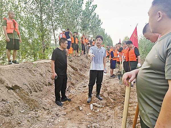 全面建设社会主义现代化的新征程,全面开启建设现代化强国的新征程