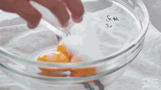 不用去韩国排队,也能吃到火爆的ins的LeBreakLab草莓蛋糕卷