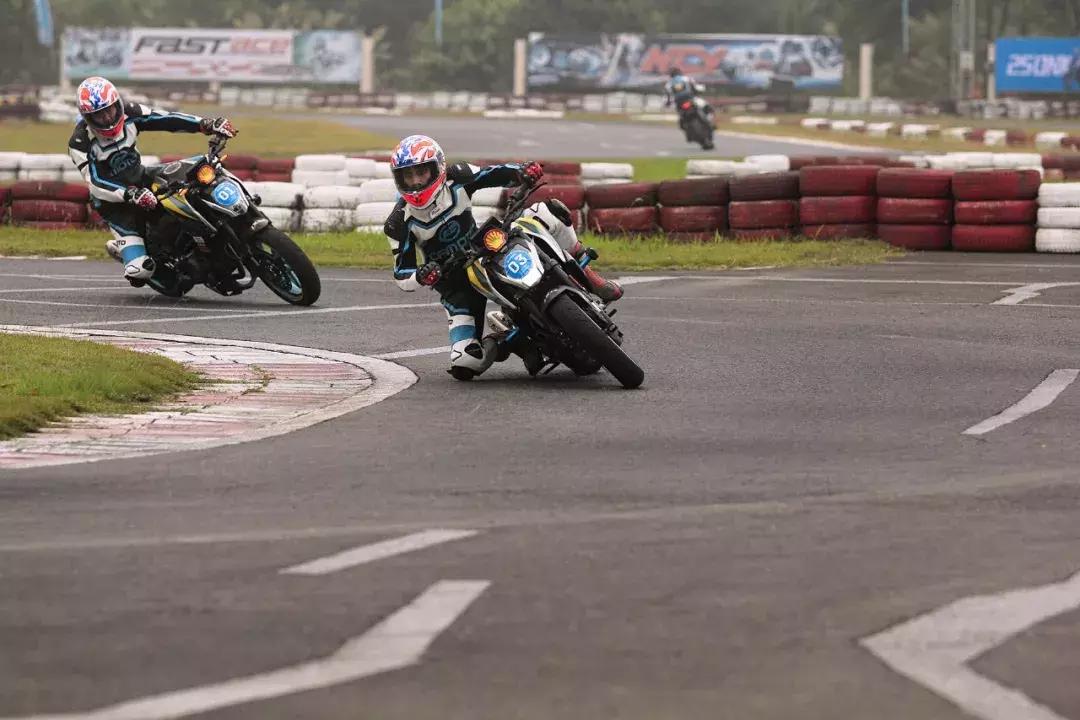 你与冠军的差距,你和奥运冠军之间的差距