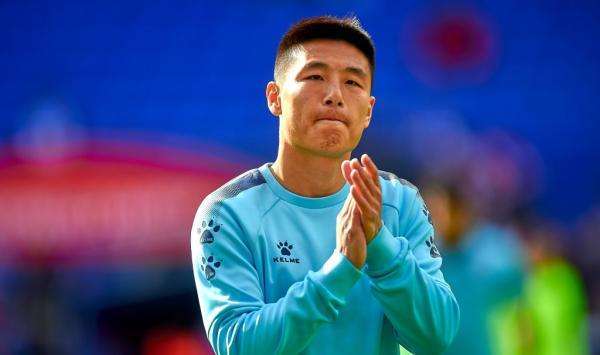 西班牙人0-3惨败巴萨,西班牙人1-4惨败皇家贝蒂斯