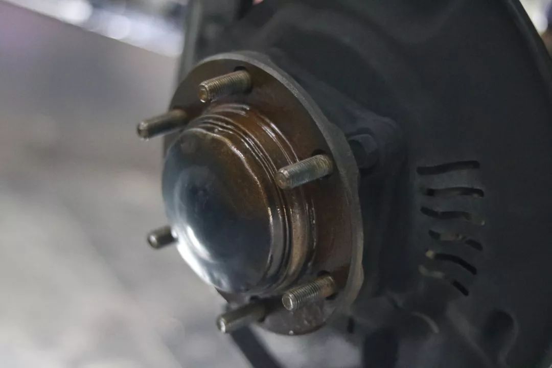 怪兽修车：翻新“残损不堪”的二手霸道LC150，满血复活变新车