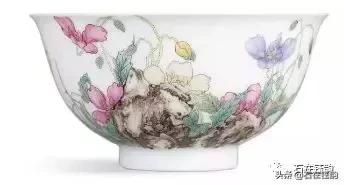 水墨•道行：深度解析“虞美人花”在清代瓷器中的地位