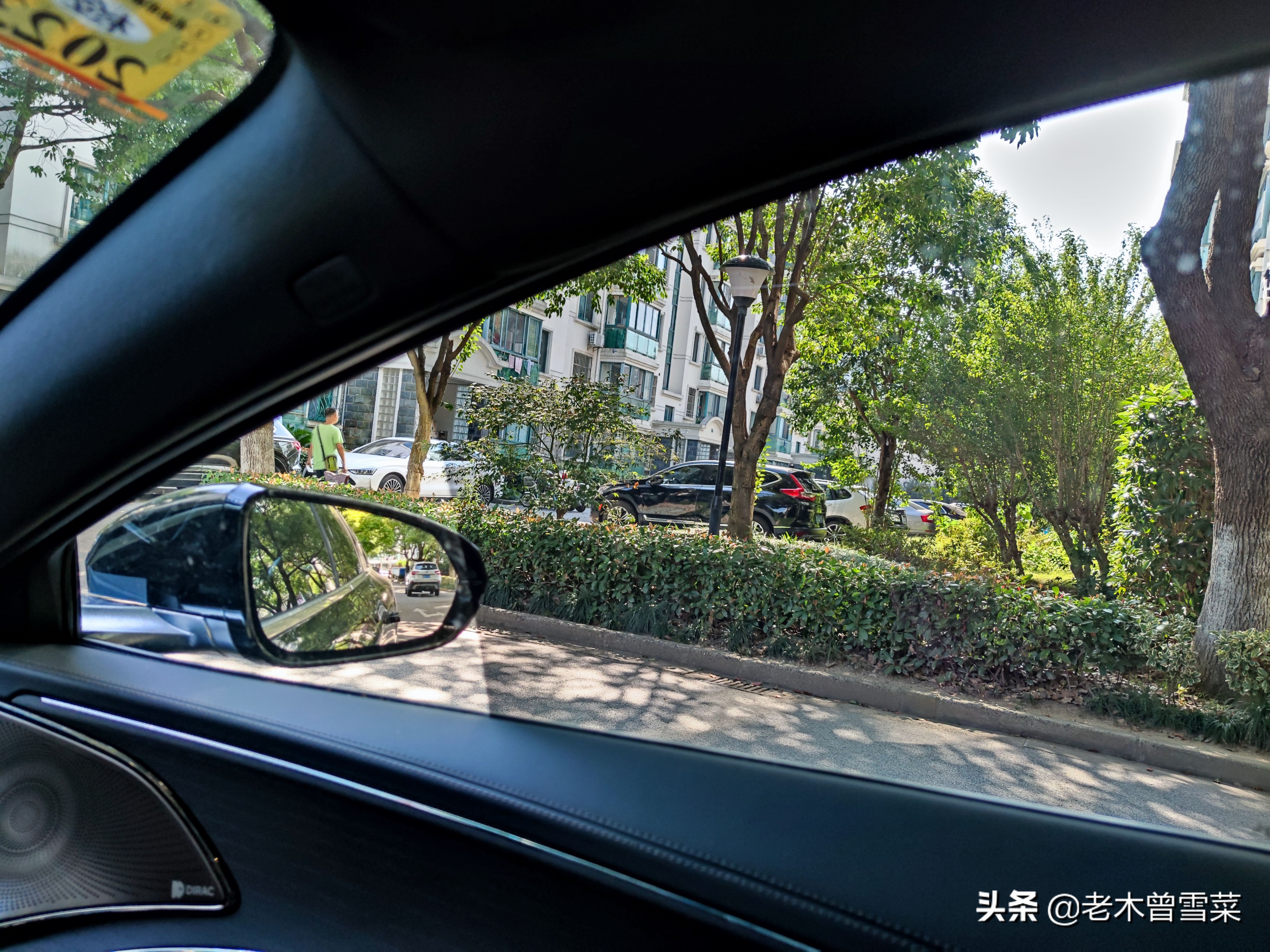 龙膜和康得新车膜哪个好,康得新s70车膜与龙膜哪个好