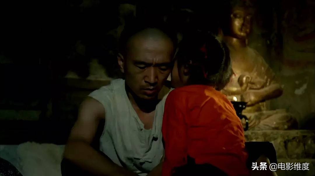 71岁李保田全家照女儿跟妈妈姓,李保田是个老戏骨