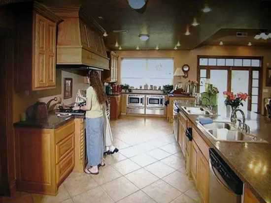 夫妻25年生19个孩子，太幸福了