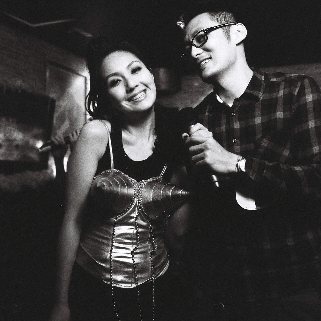 志明与春娇十年:都市男女,有氤氲香烟,暧昧小巷以及港式软装