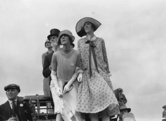 穿搭博主怎么创建品牌,穿搭博主怎么自己做自己的品牌