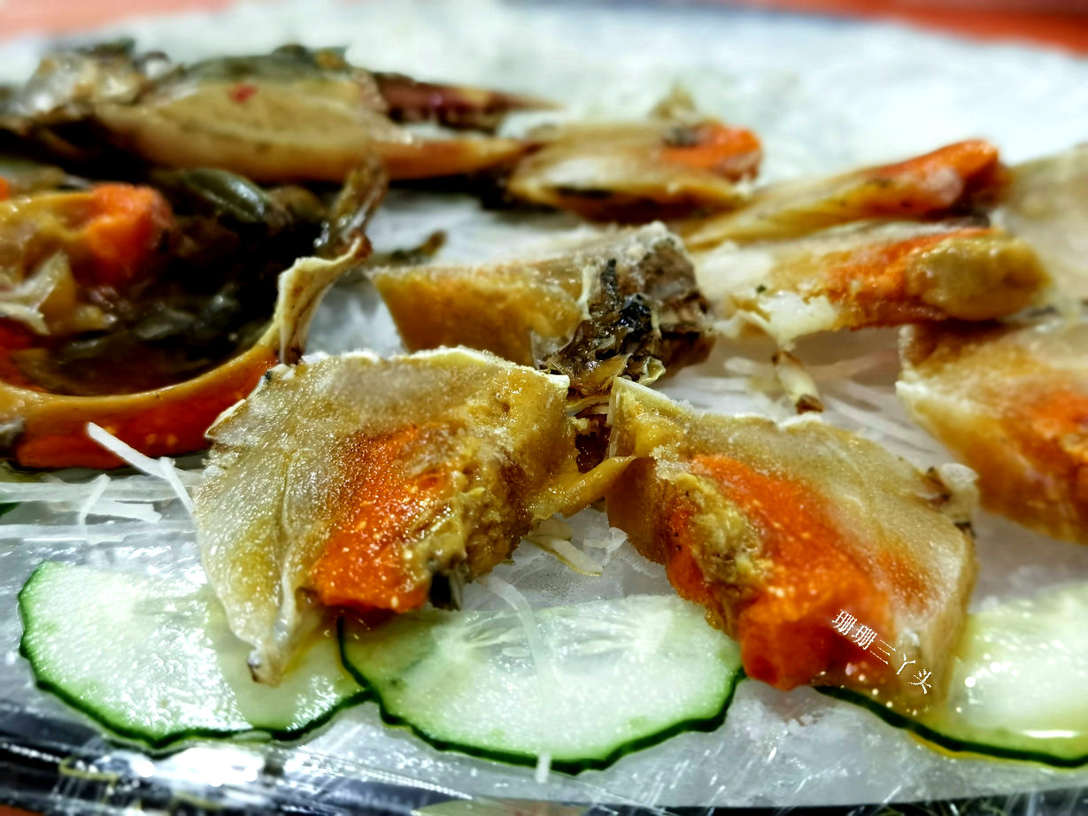潮州品尝“最原始”味的“生腌蟹”，凝胶似的蟹膏，啫喱般的蟹肉