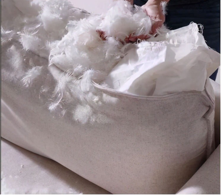 如何挑选性价比更高的沙发,沙发选购指南外行人怎么选购沙发