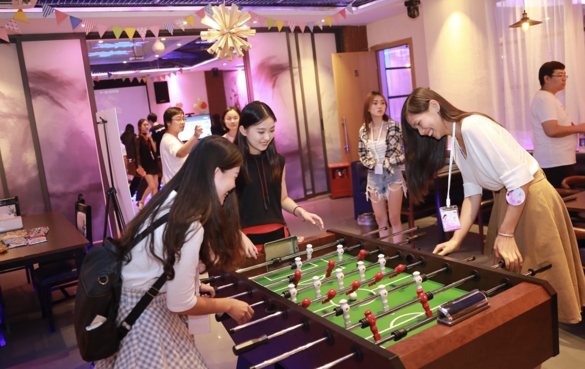 网红打卡广州深圳吃喝玩乐场所,生日求婚聚会团建年会轰趴都可以