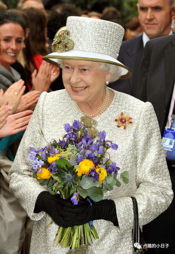 英国女王胸针高档轻奢,女王最贵胸针排行榜