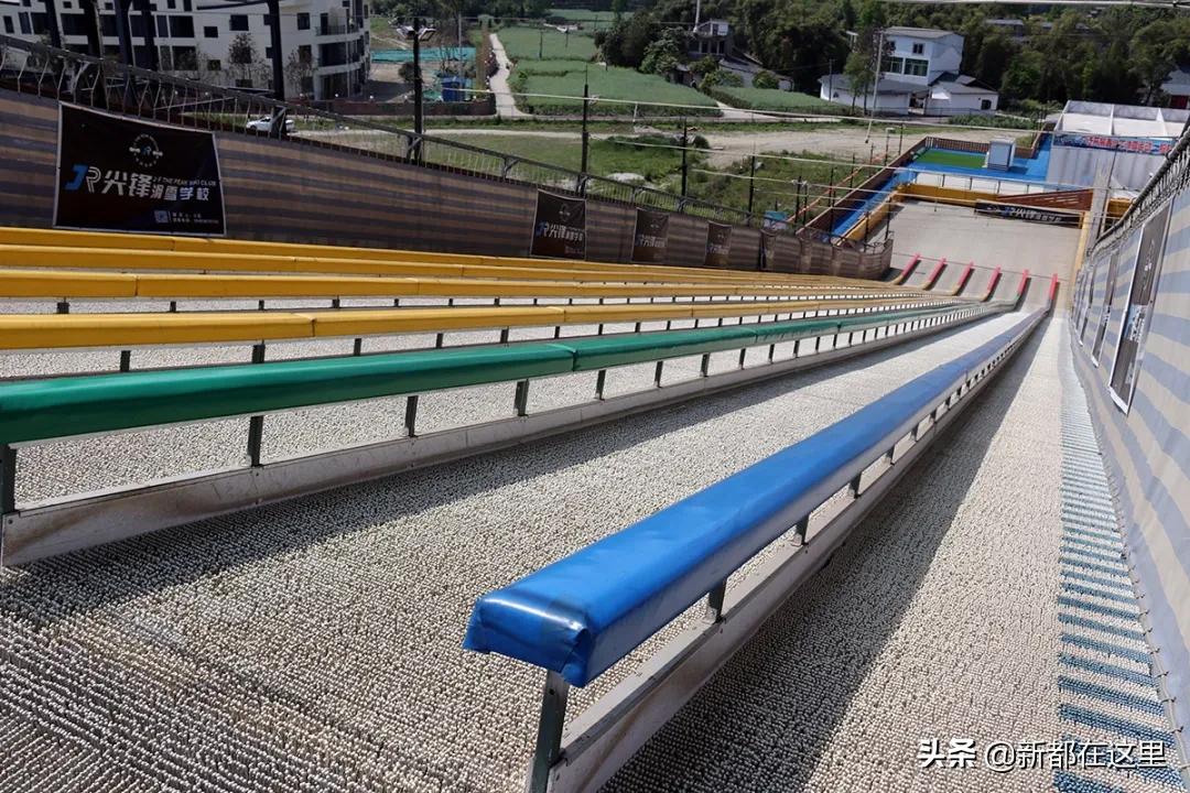 周末新都耍了一圈，朋友都以为我出了趟国