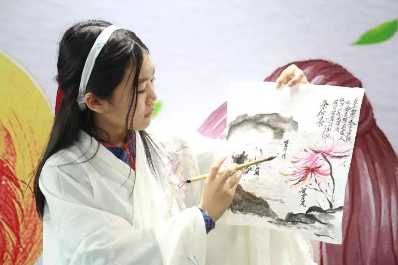 穿越军|童铁旅气质女孩安全营-懂卫生、懂安全、懂自己