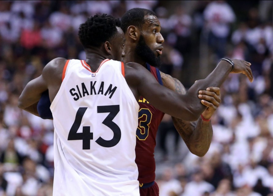 西亚卡姆与字母哥对比,字母哥西亚卡姆