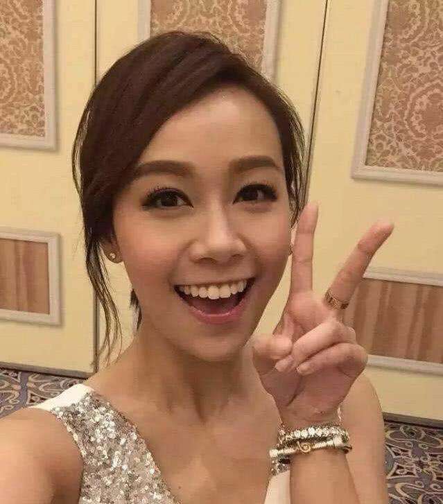 黄心颖情感经历,心机女黄心颖