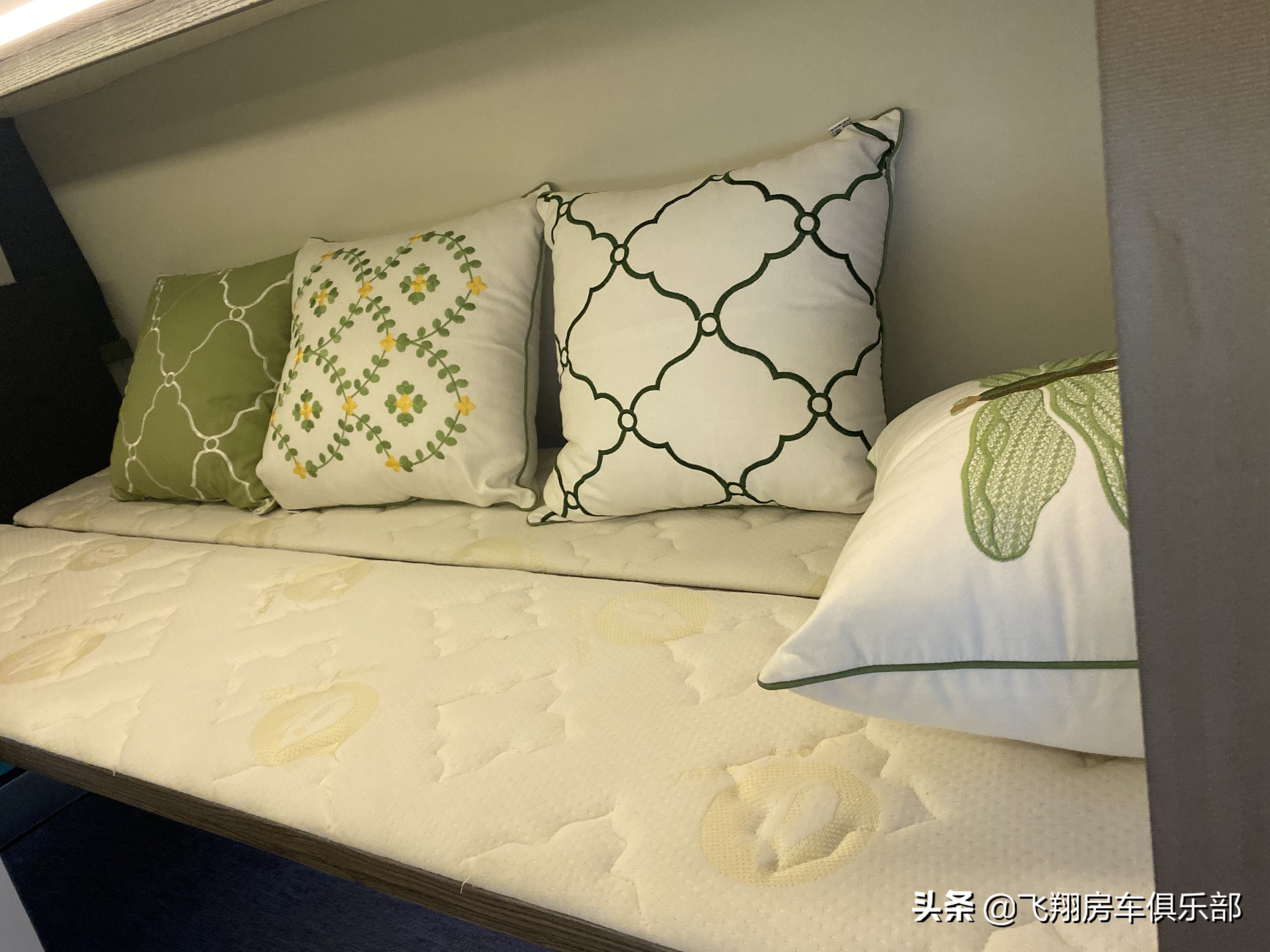 福特新世代b型房车最佳布局,低调的b型房车