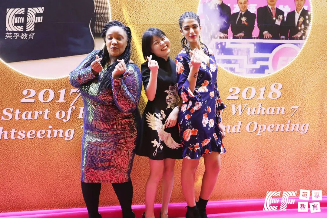 鑻卞瓪澶哄啝,鑻卞瓪娲诲姩鍥為【